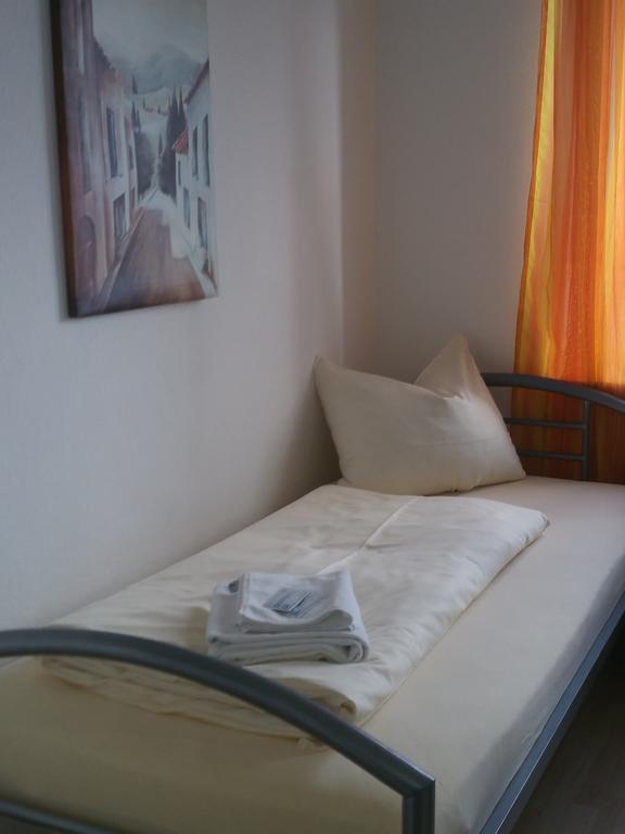 Hotel Zur Dicken Eiche Munster (North Rhine-Westphalia) Ngoại thất bức ảnh